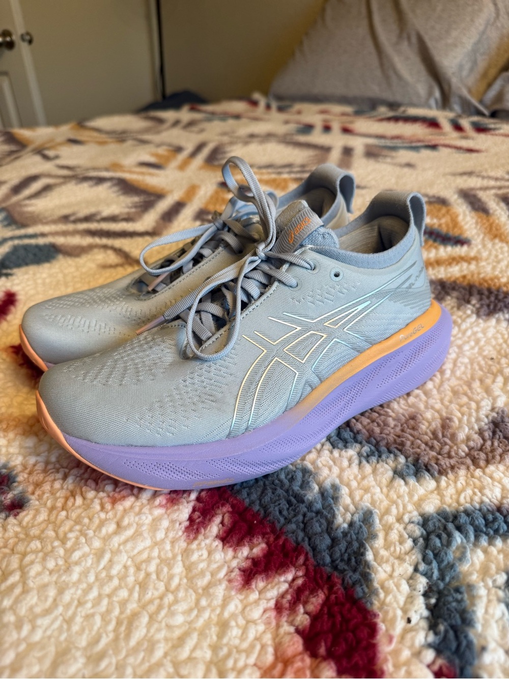 ASICS Women’s Gel Nimbus 25 Size 7.5 Piedmont Grey / Pure Silver Running Shoes